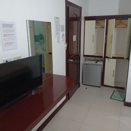 פוארטו גאלרה Seashore Beach Resort מראה חיצוני תמונה